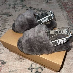 Ugg fluff toddler slippers • BRAND NEW• never worn